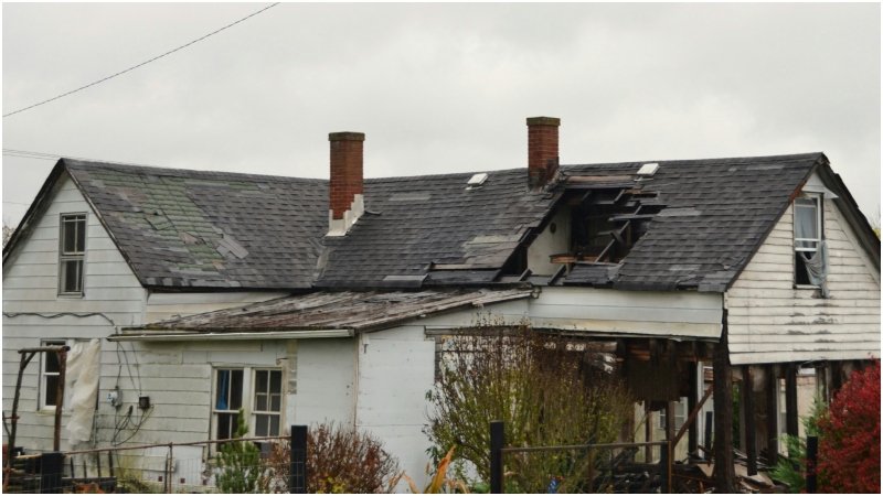 Happens to Old Roofing Materials